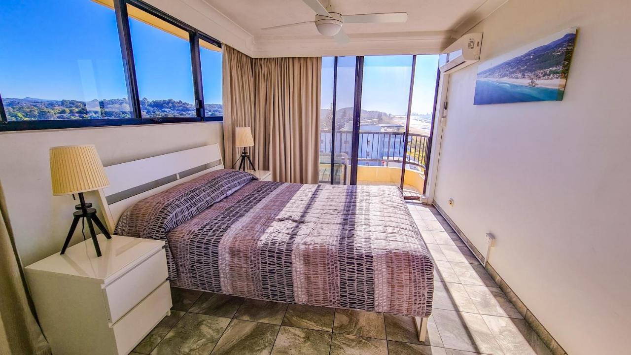Pelican Sands Beach Resort Гоулд Коуст Екстериор снимка